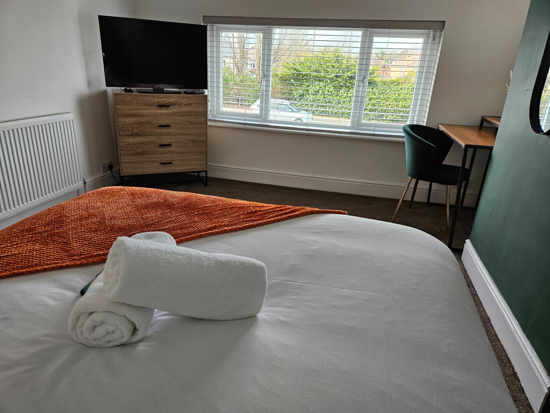 4-bed contractor house in Stockton-on-Tees (TS) photo 10