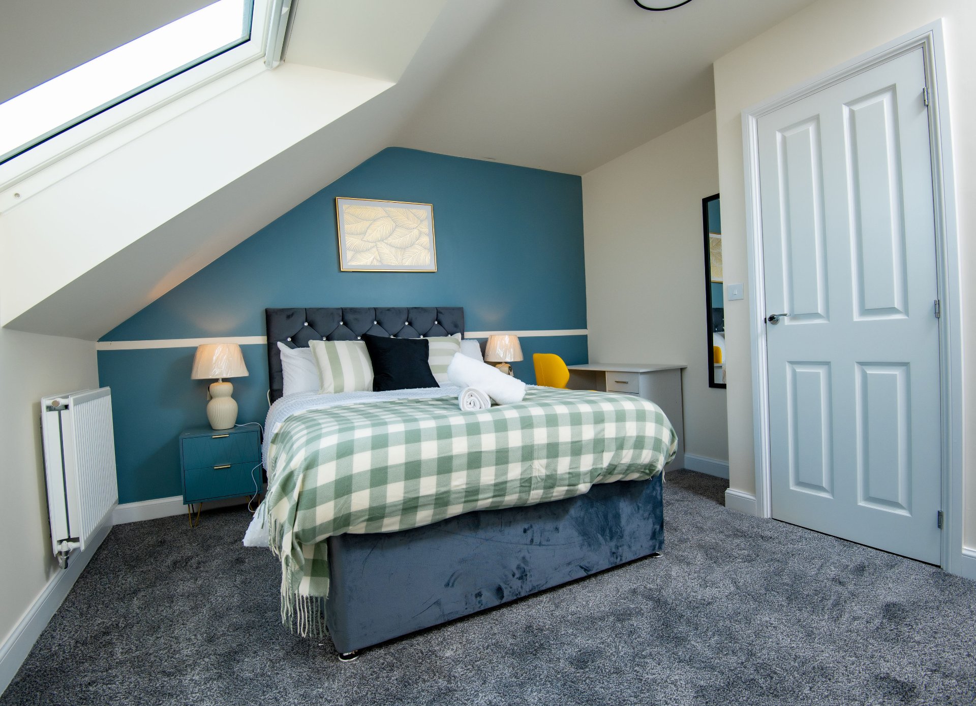5-bed contractor house in Wigan, greater manchester (WN) photo 8