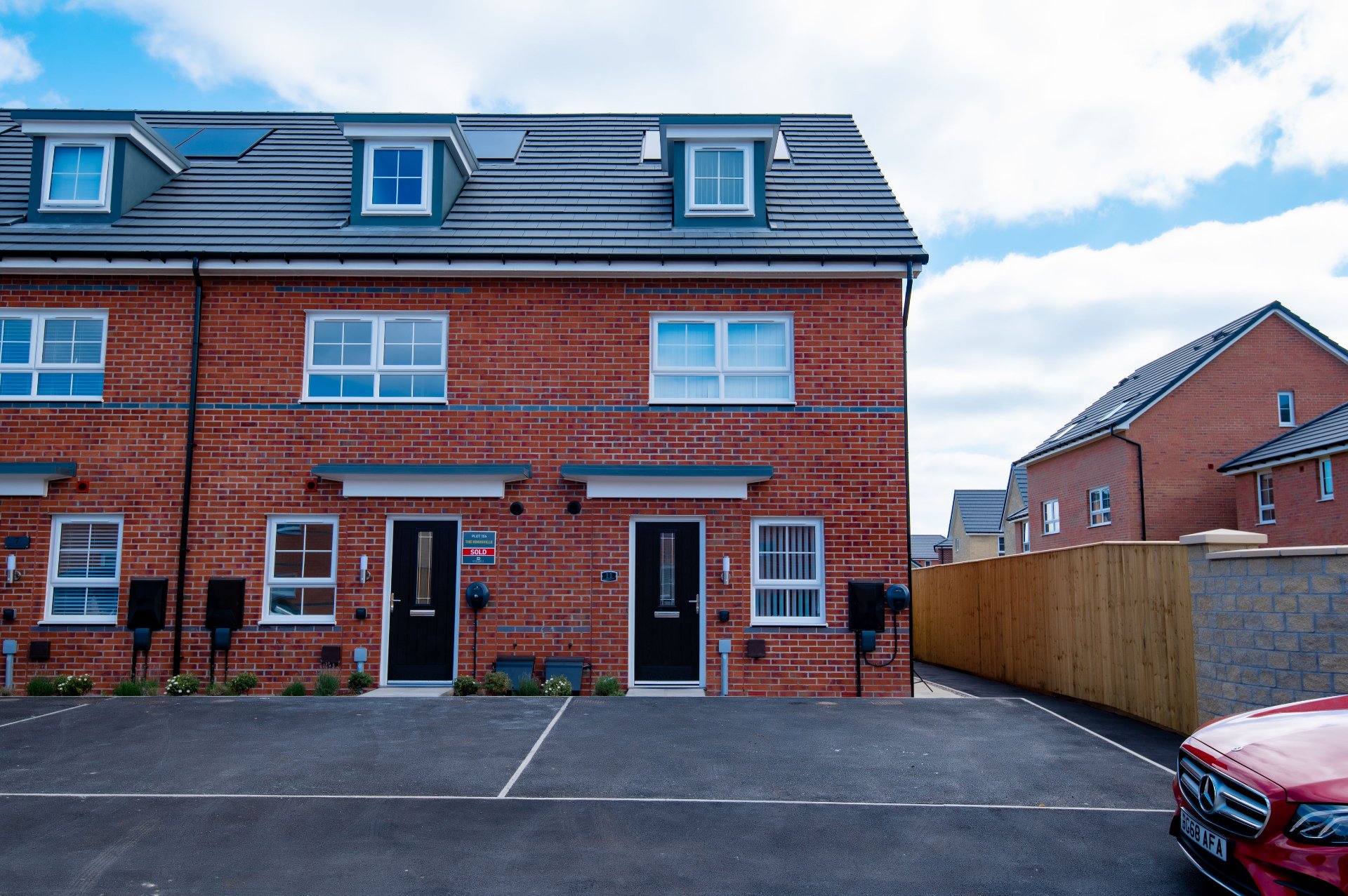 5-bed contractor house in Wigan, greater manchester (WN) photo 11