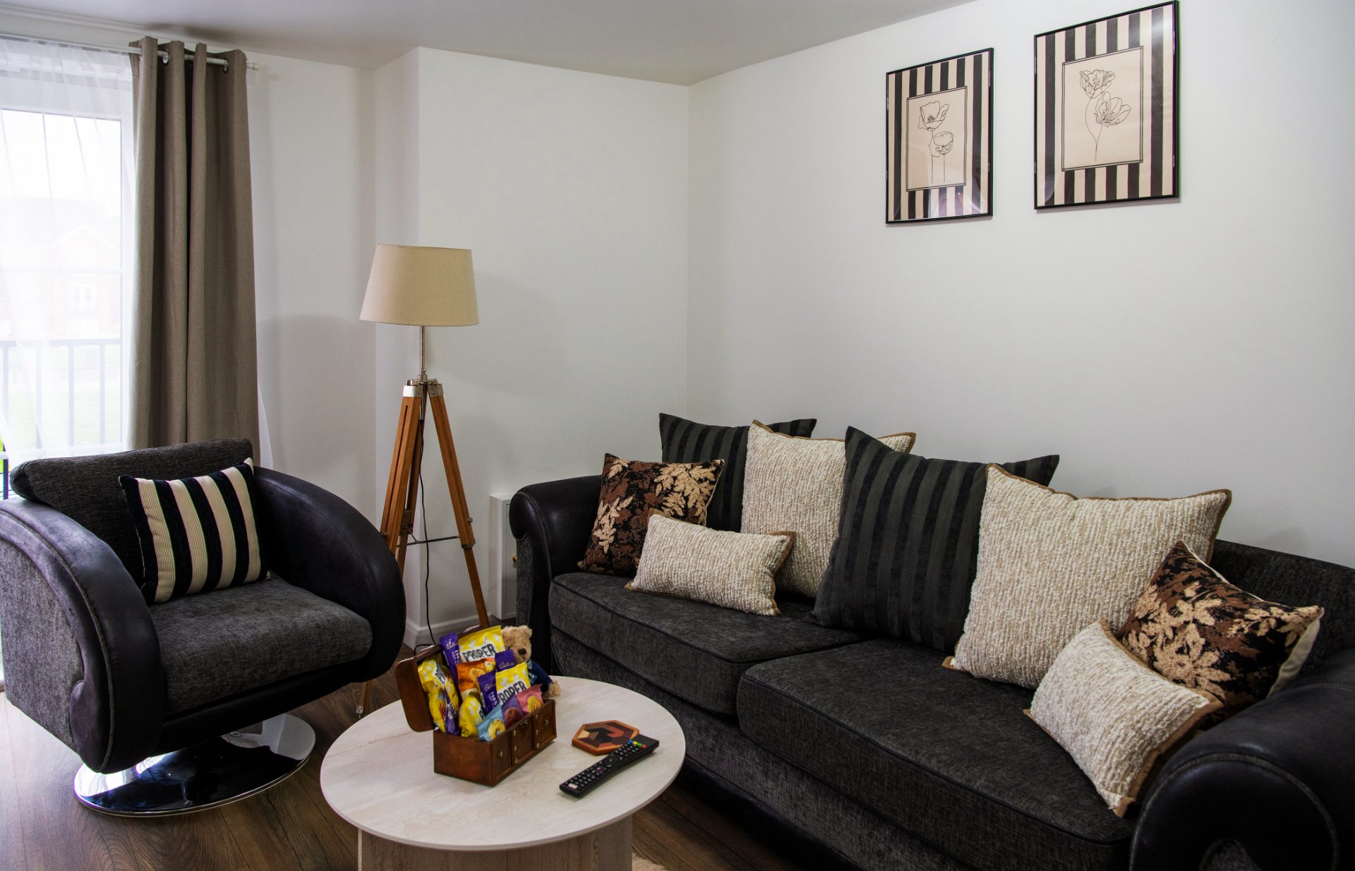 2-bed contractor house in Birmingham (B) photo 2