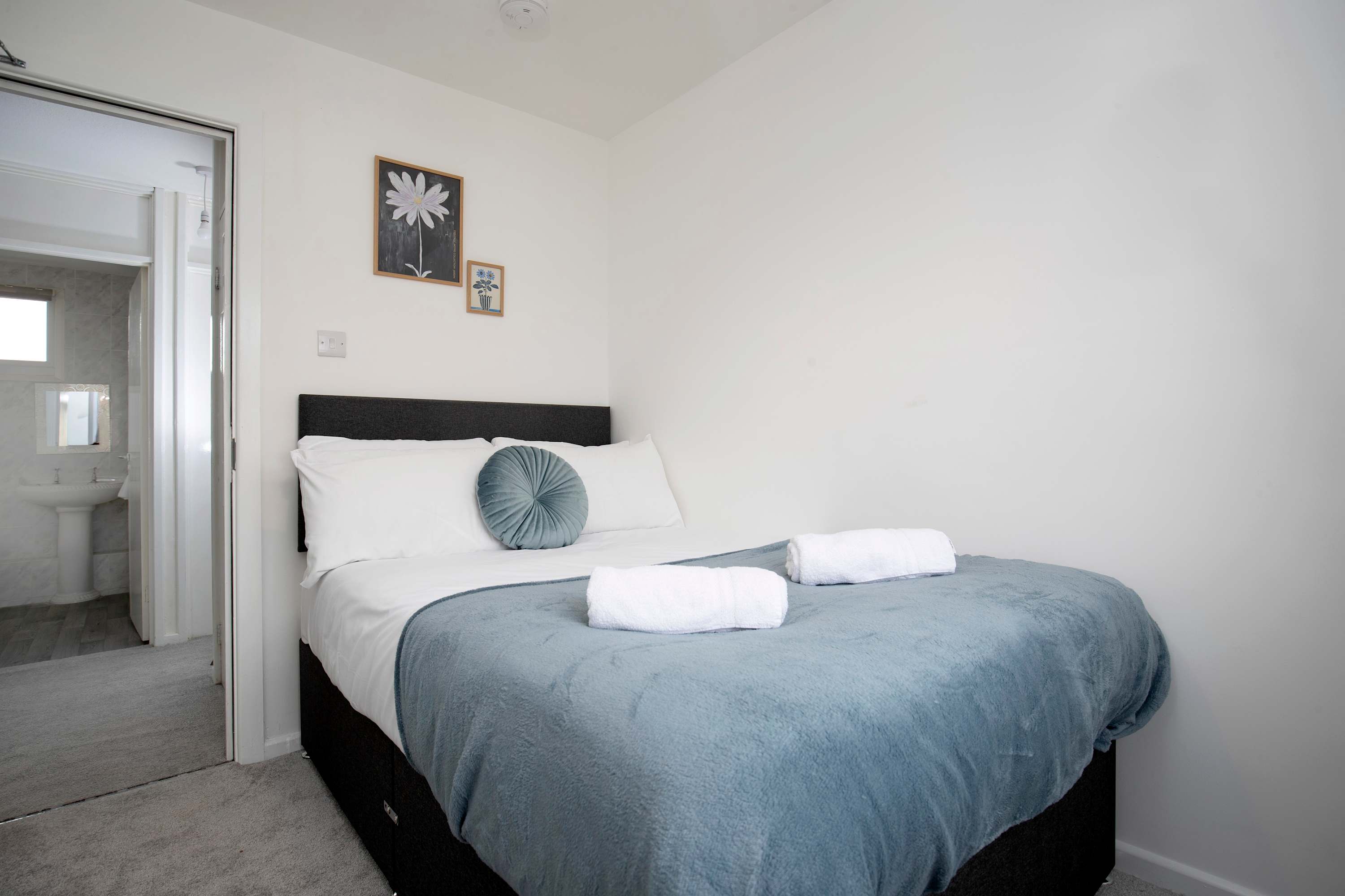 3-bed contractor house in Stockton (TS) photo 5