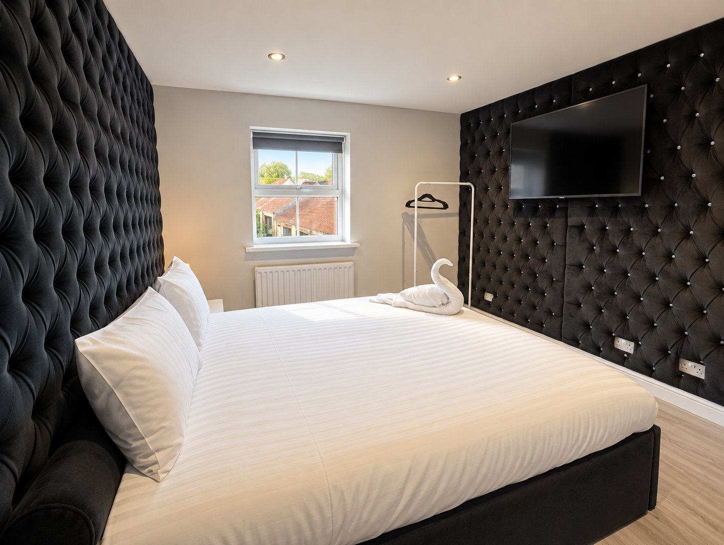 3-bed contractor house in Wynyard, Stockton (TS) photo 5