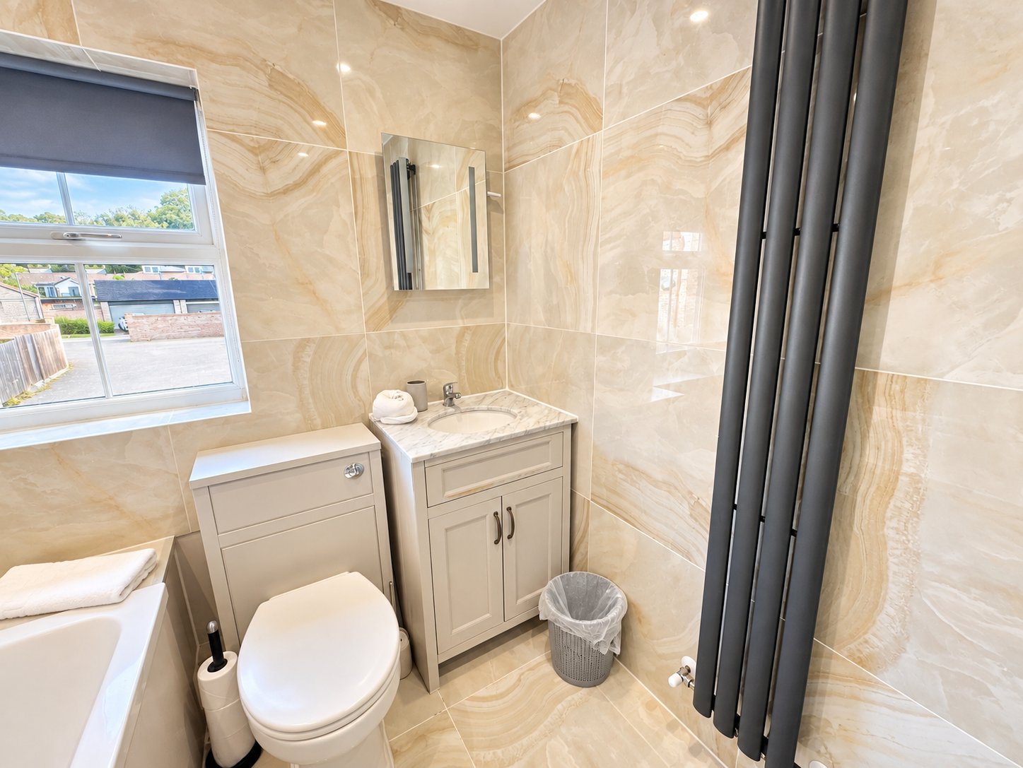 3-bed contractor house in Wynyard, Stockton (TS) photo 11