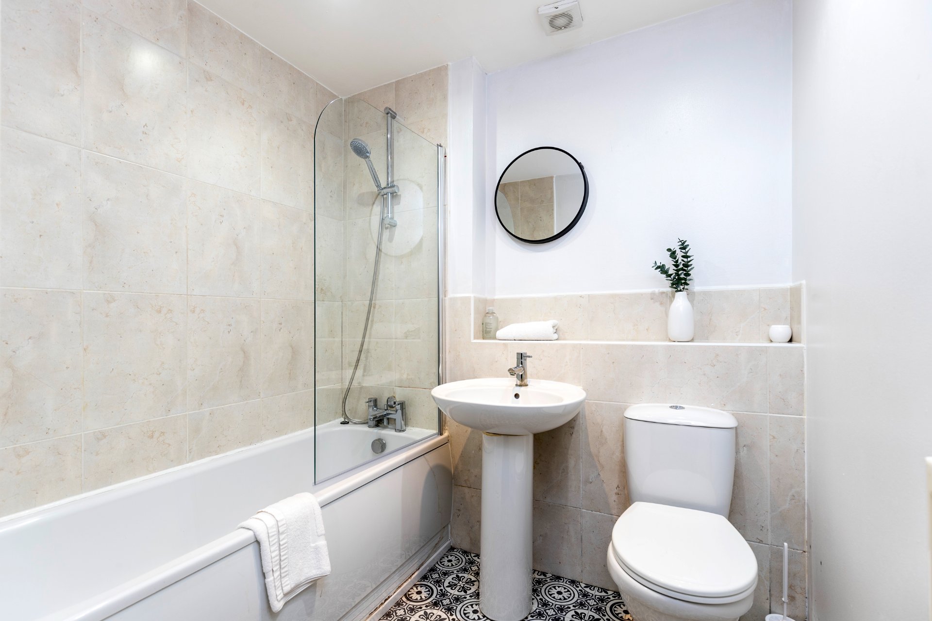 3-bed contractor house in Middlesbrough (TS)