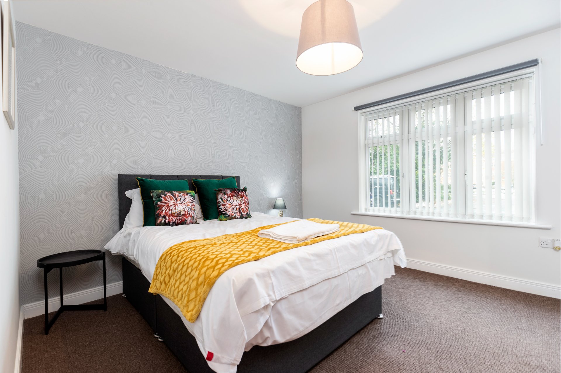 3-bed contractor house in Middlesbrough (TS) photo 4
