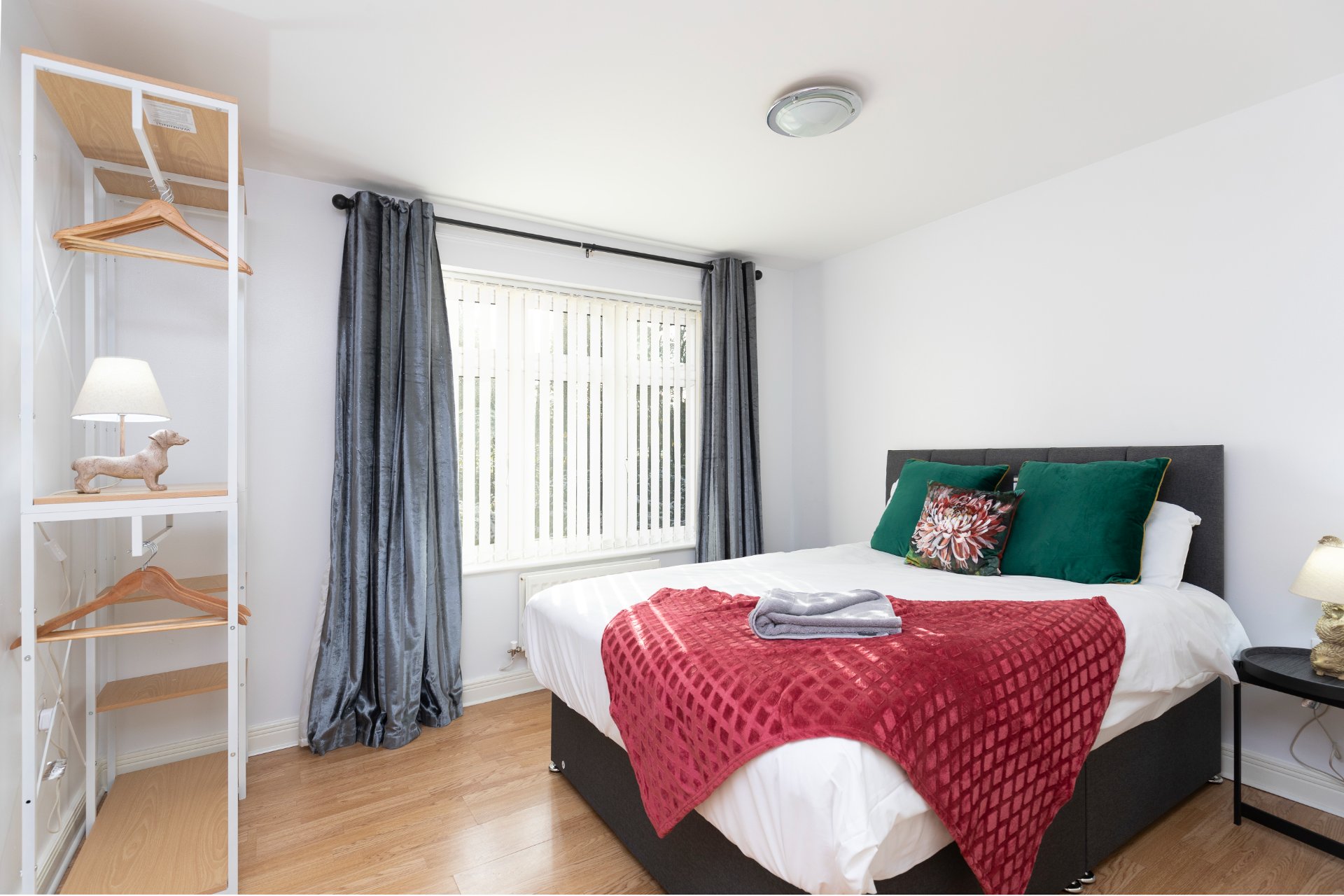 3-bed contractor house in Middlesbrough (TS) photo 8