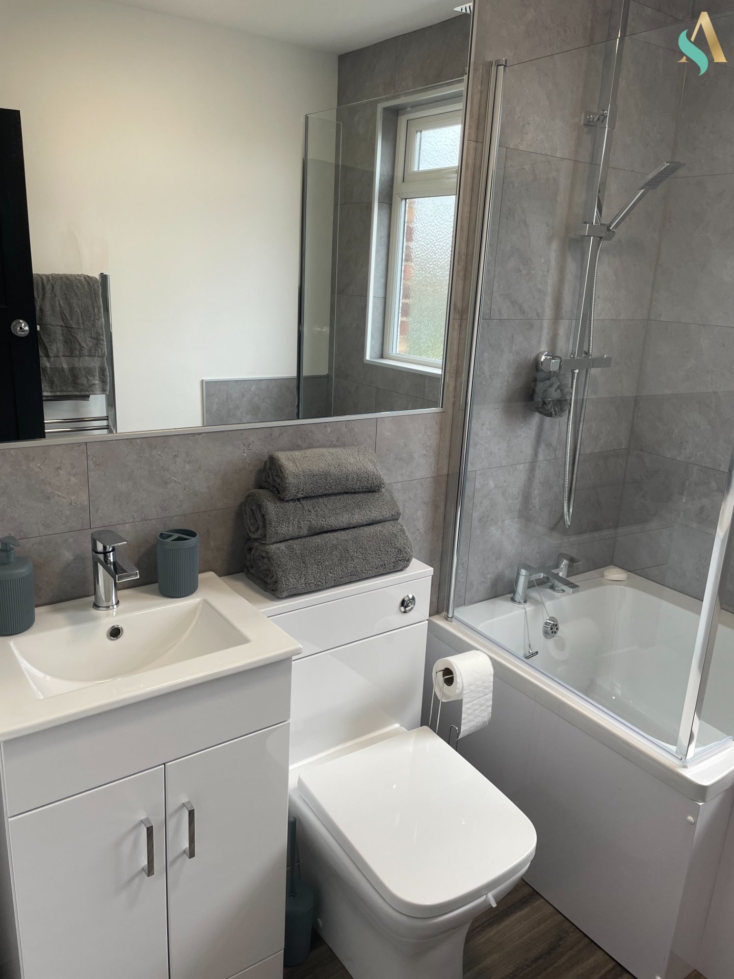 3-bed contractor house in Redcar and Cleveland (TS) photo 9