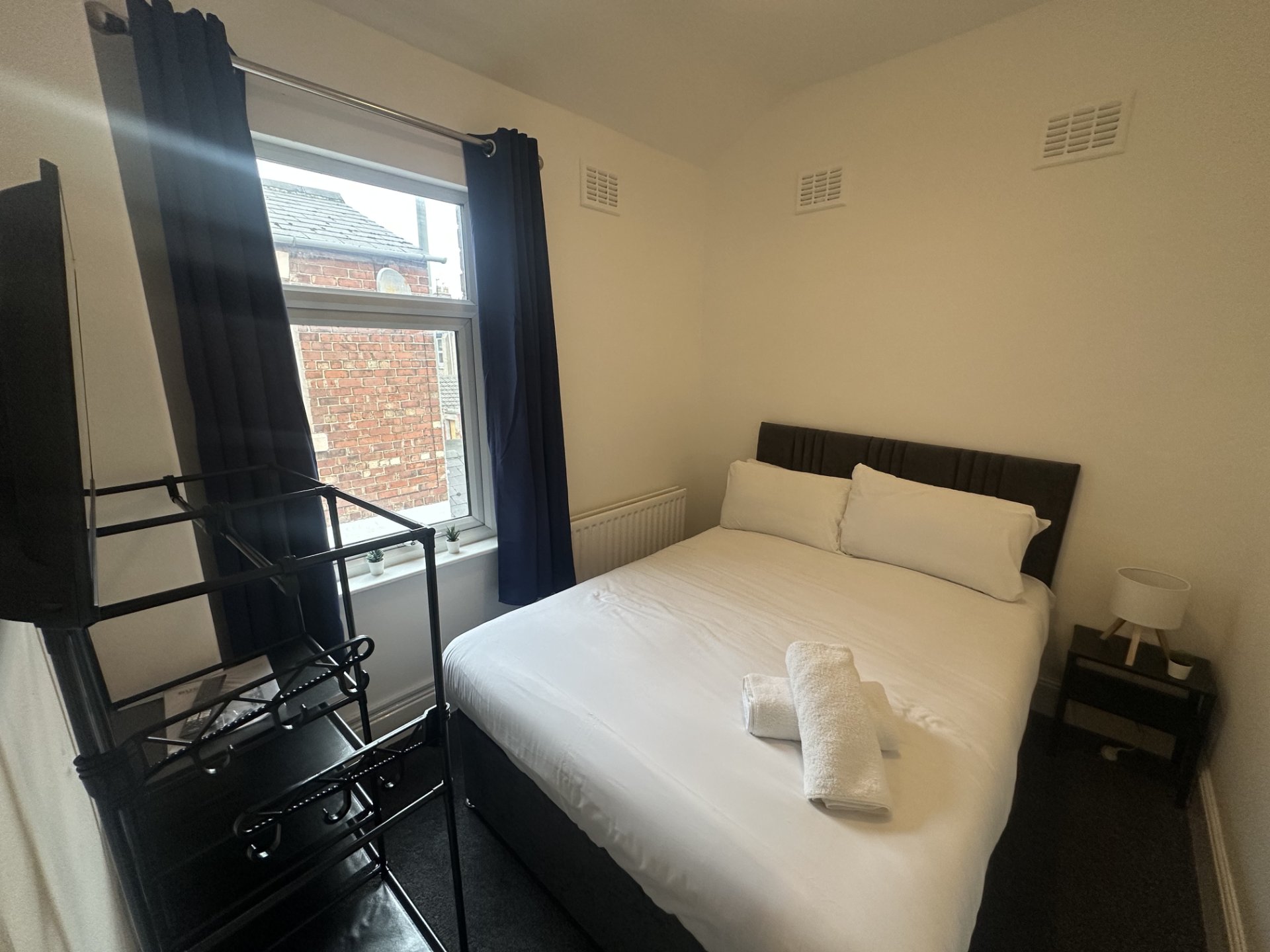 3-bed contractor house in Hartlepool (TS) photo 8
