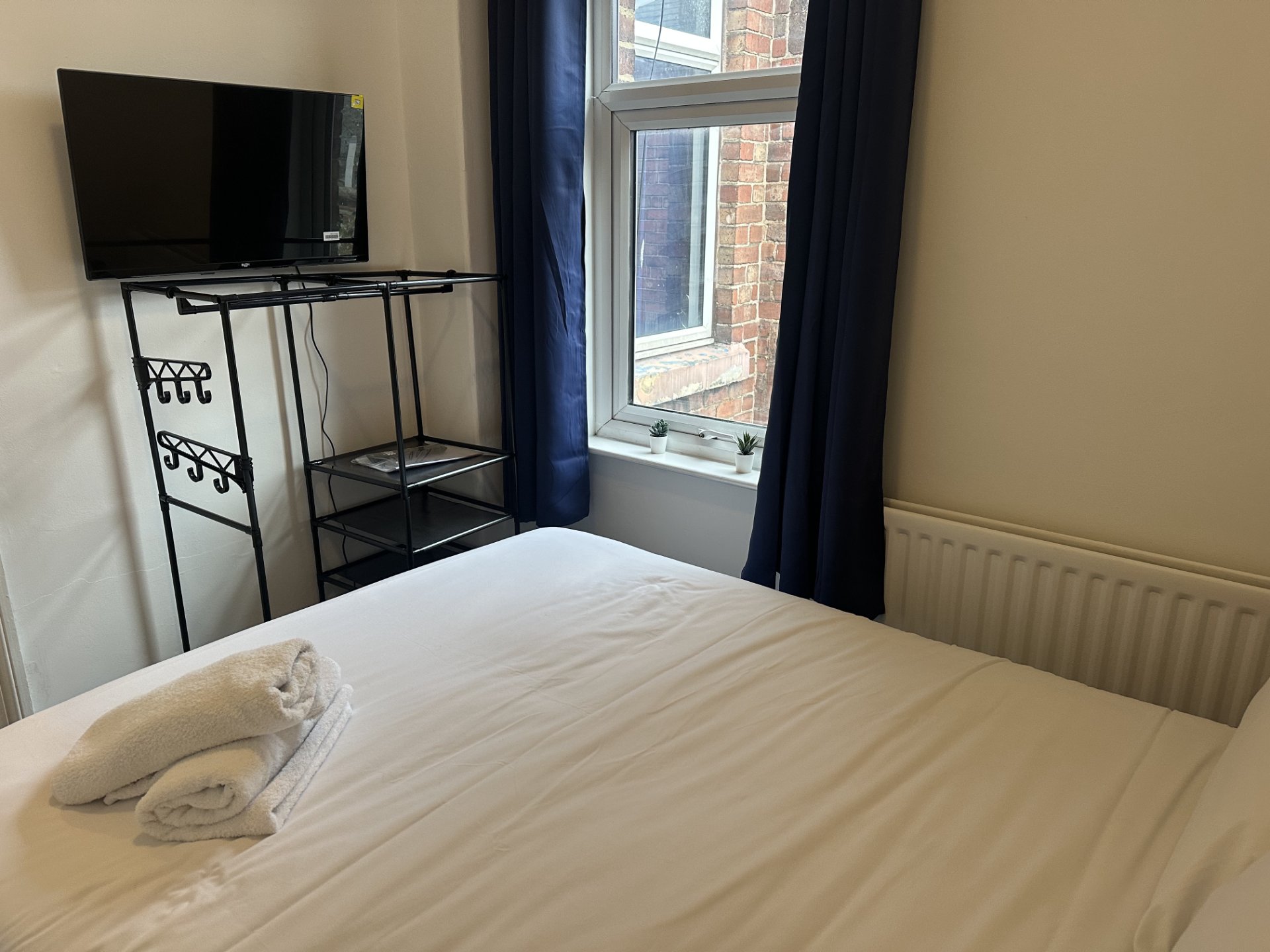 3-bed contractor house in Hartlepool (TS) photo 9