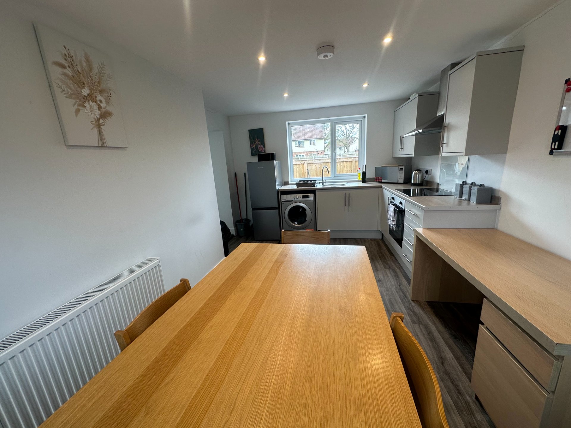 4-bed contractor house in Darlington (DL) photo 7
