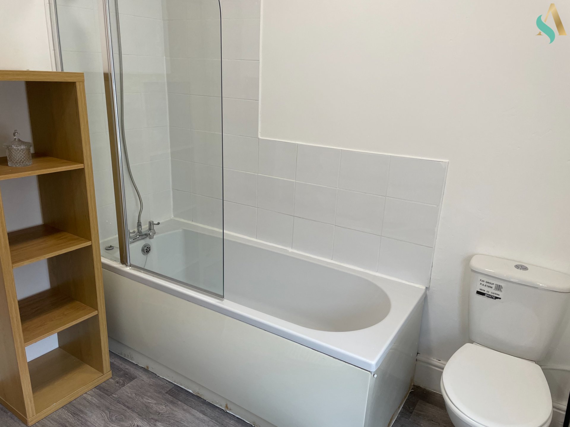 3-bed contractor house in County Durham (DL) photo 11