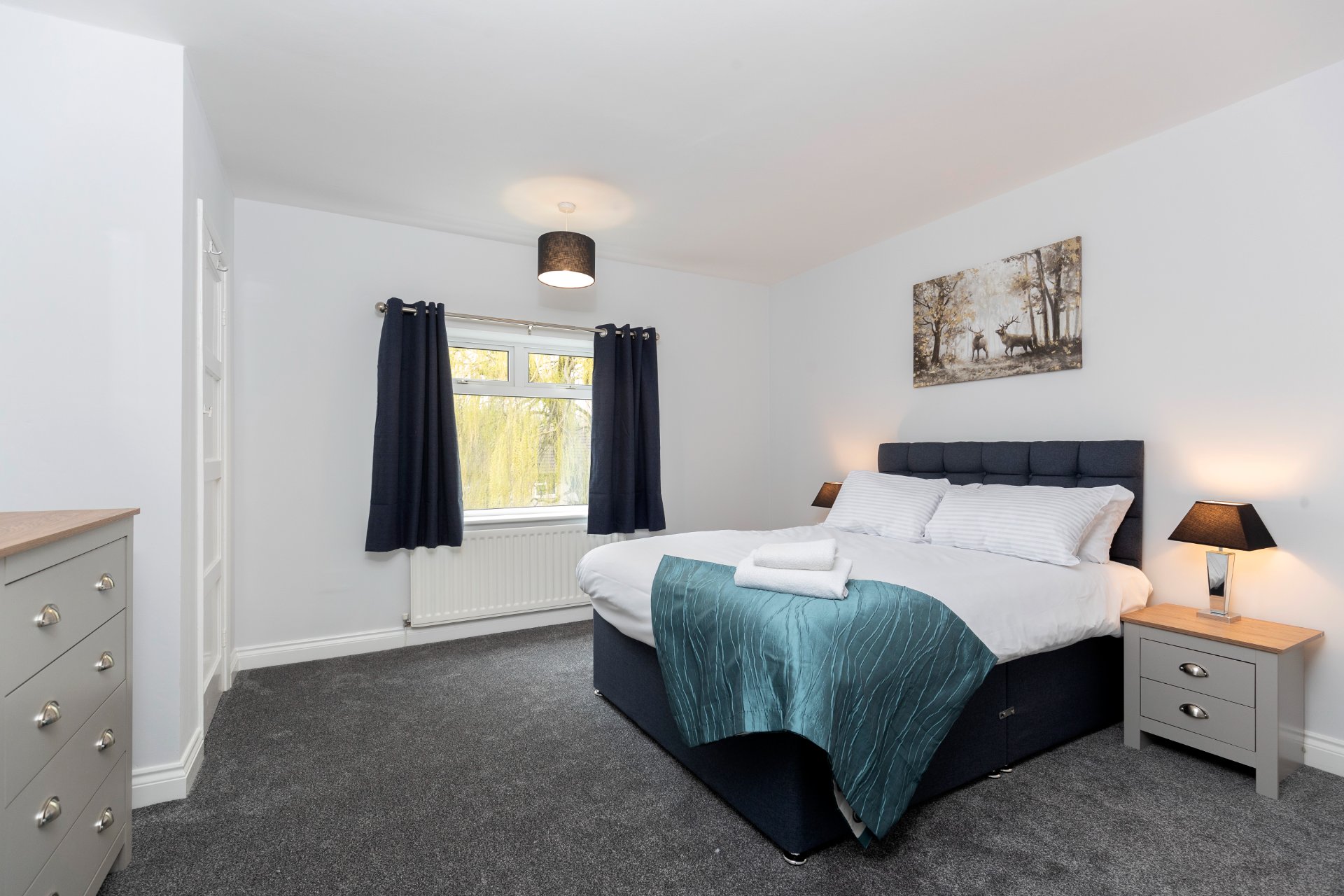 3-bed contractor house in Middlesbrough (TS) photo 6