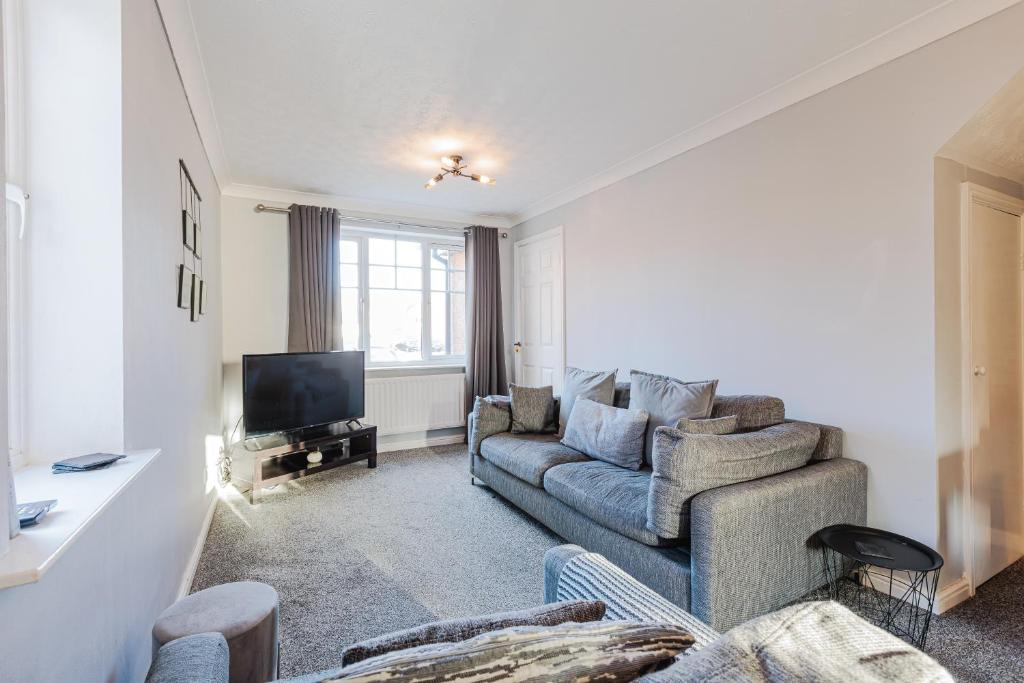 2-bed contractor house in Thornaby (TS) photo 8