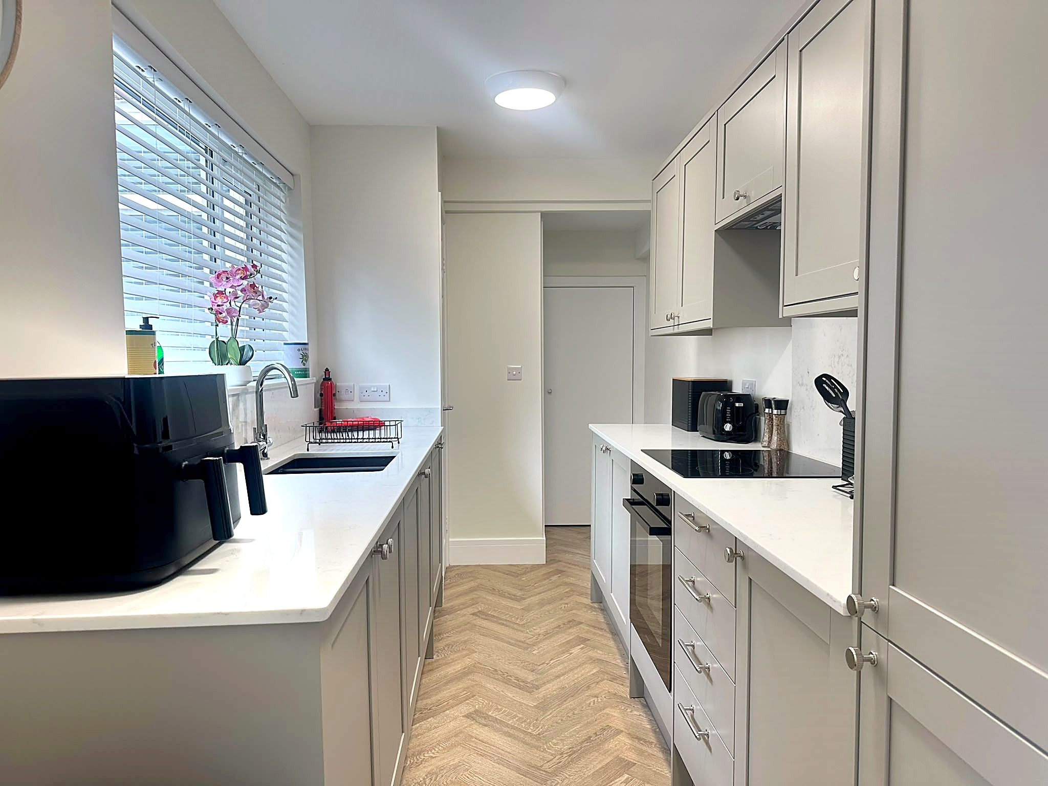 3-bed contractor house in Stockton-on-Tees (TS) photo 8