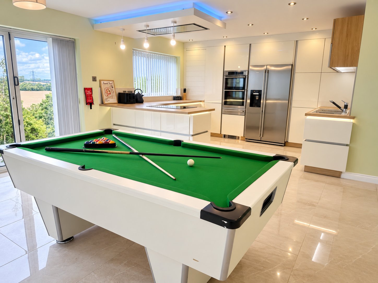 4-bed contractor house in Yarm (TS) photo 10