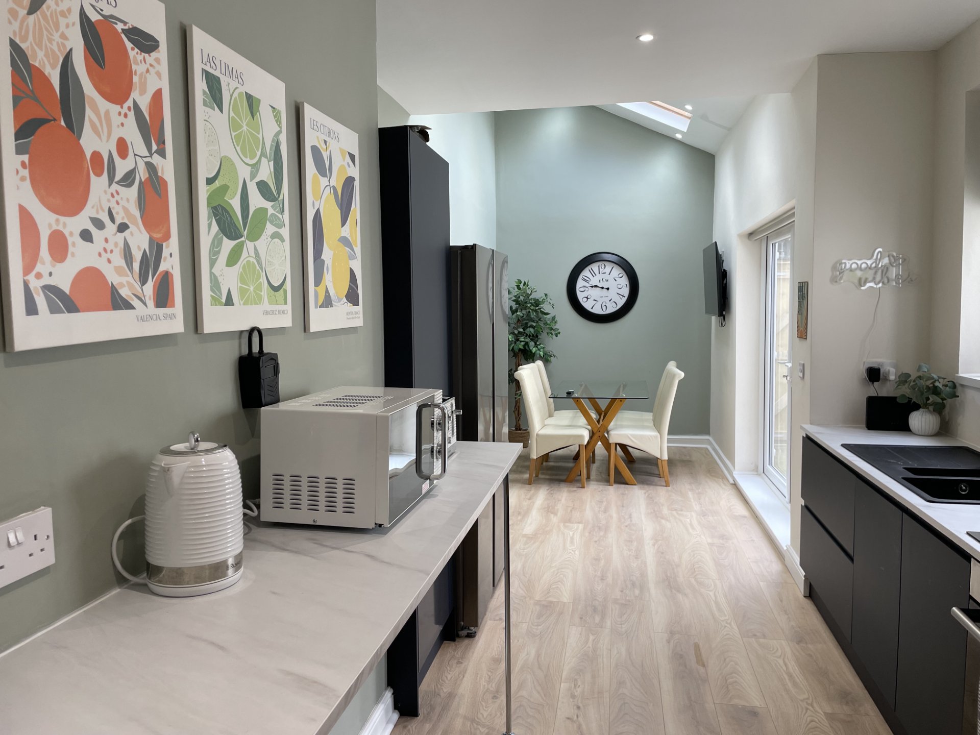 5-bed contractor house in Hartlepool (TS) photo 5