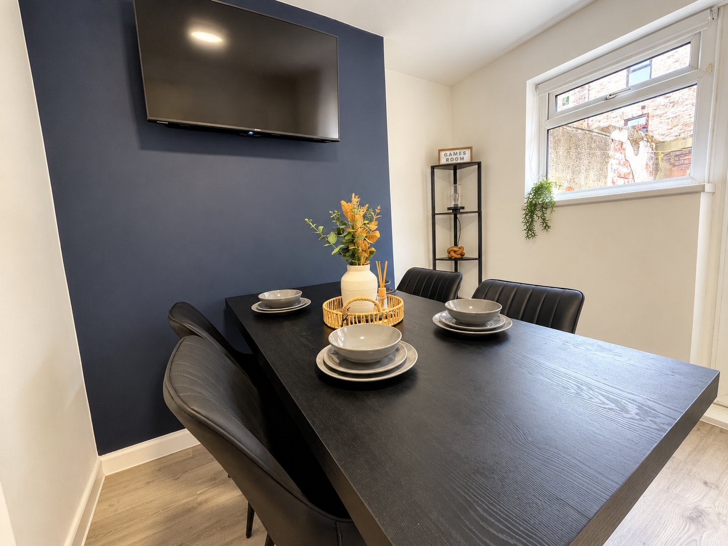 5-bed contractor house in Hartlepool (TS) photo 11