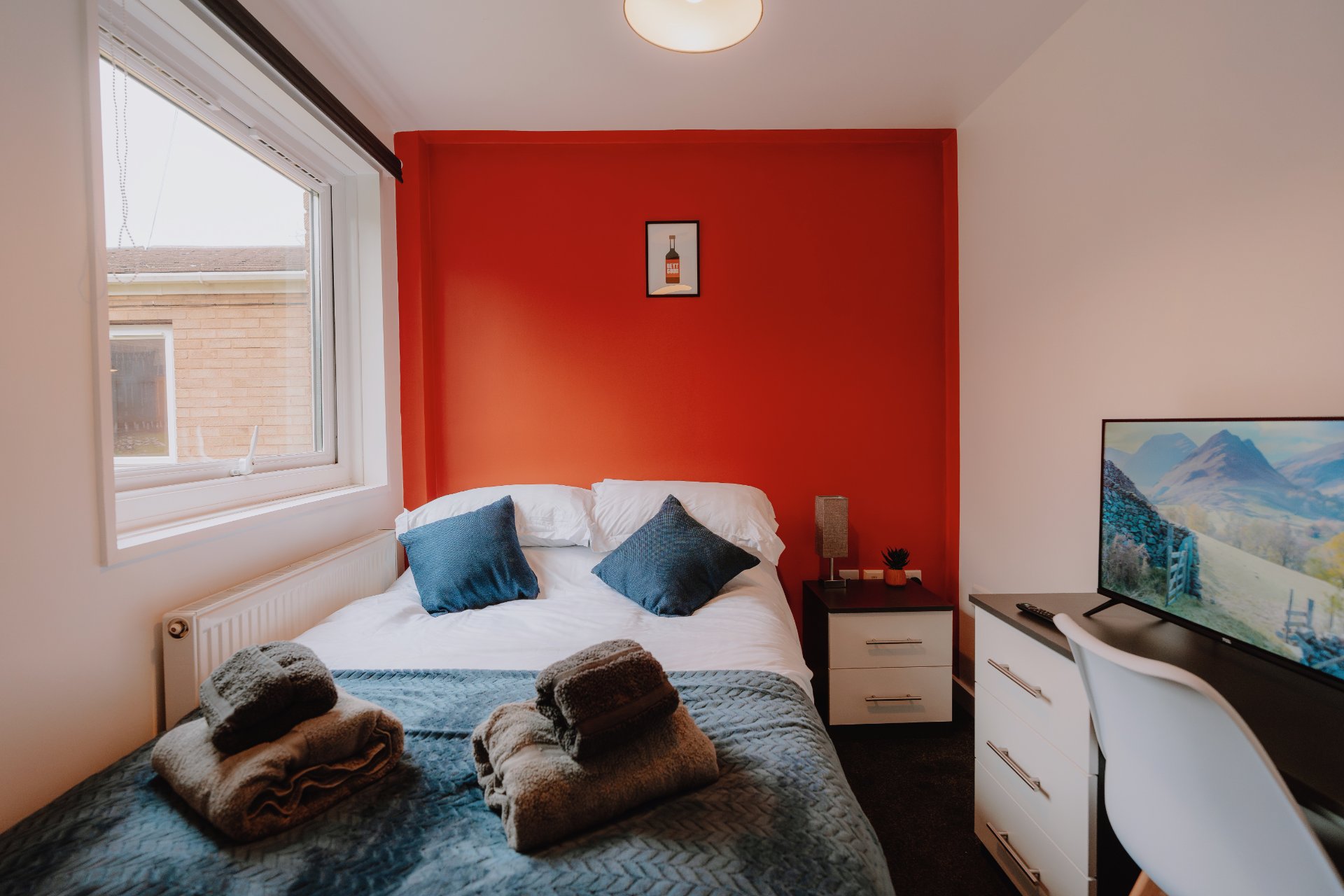 6-bed contractor house in Sheffield (S) photo 4
