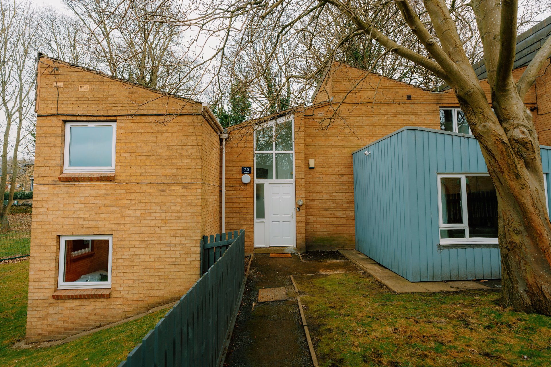 6-bed contractor house in Sheffield (S) photo 10