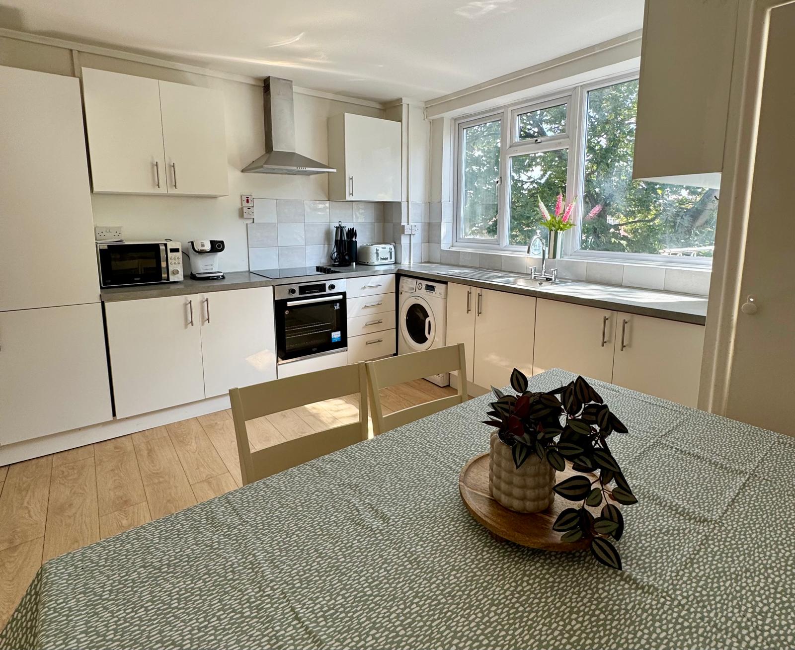 4-bed contractor house in Greater London (SE)