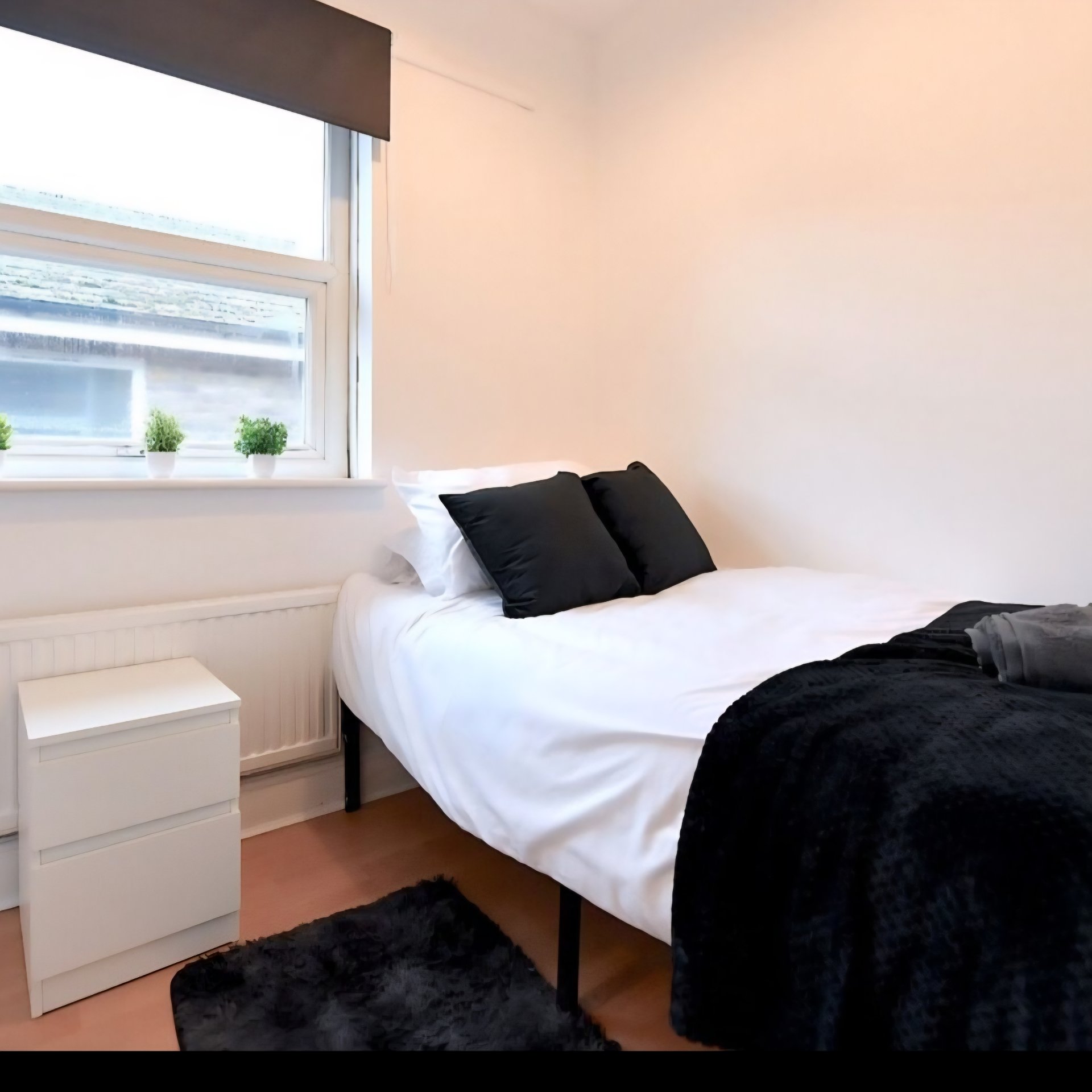 4-bed contractor house in Greater London (SE) photo 5