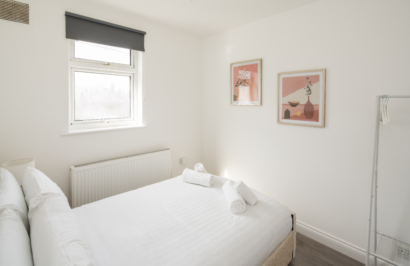4-bed contractor house in London (HA) photo 6
