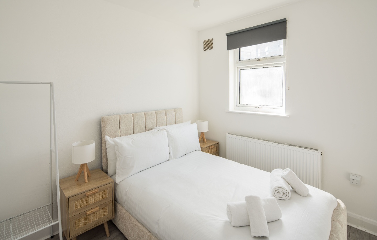 4-bed contractor house in London (HA) photo 11
