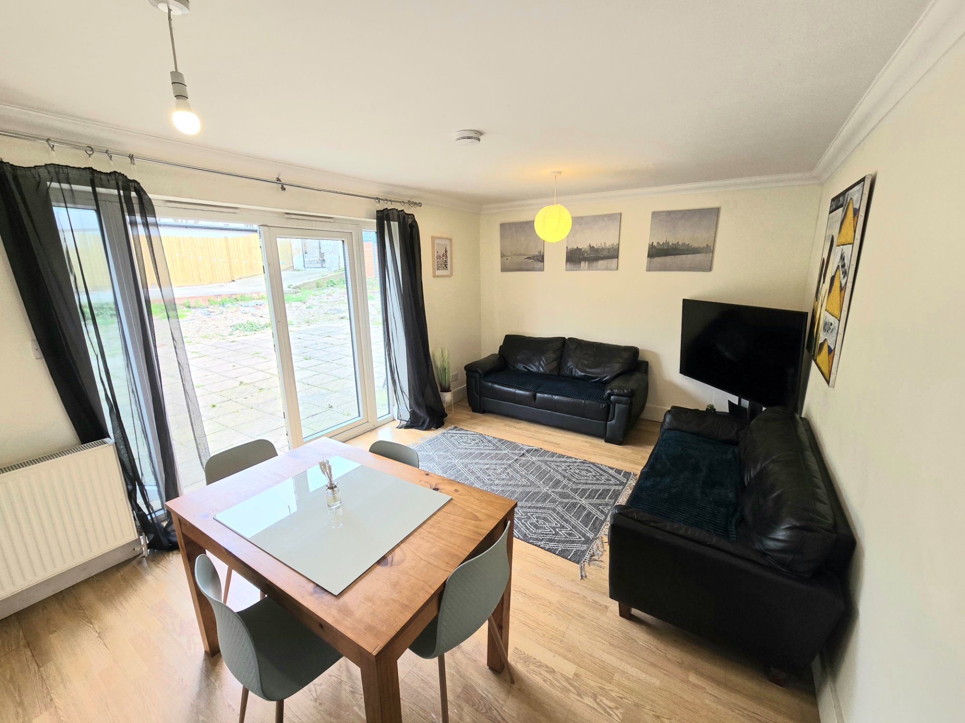 4-bed contractor house in Greater London (SW)