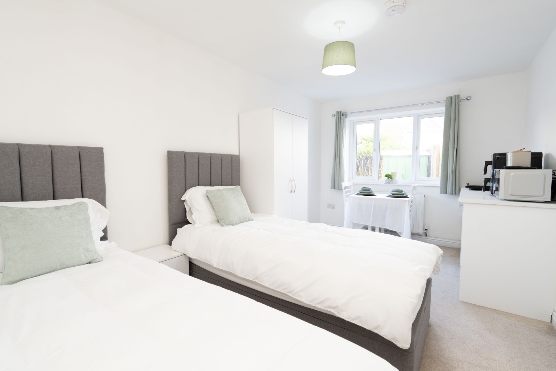 1-bed contractor house in Bristol (BS)