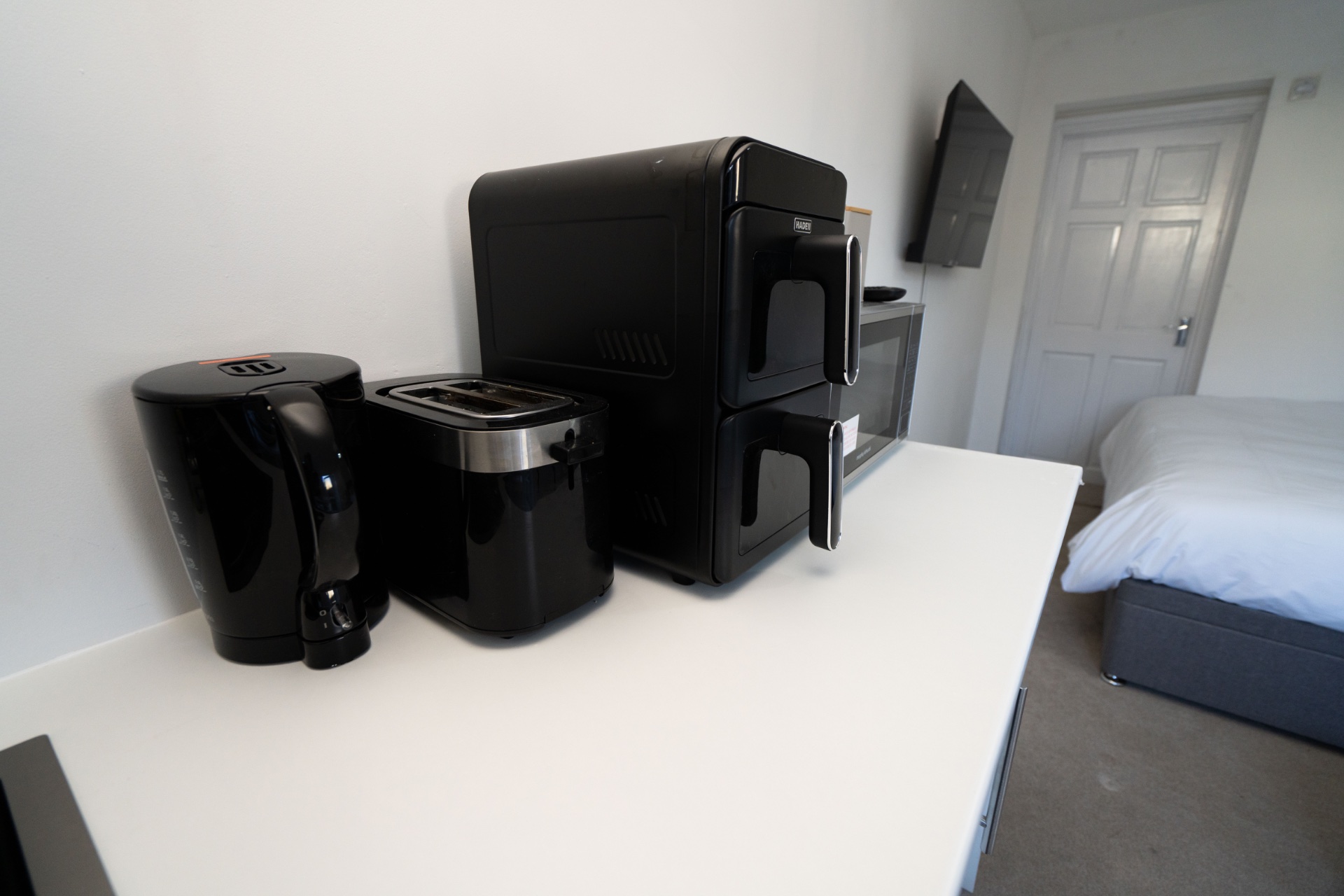 1-bed contractor house in Bristol (BS) photo 7
