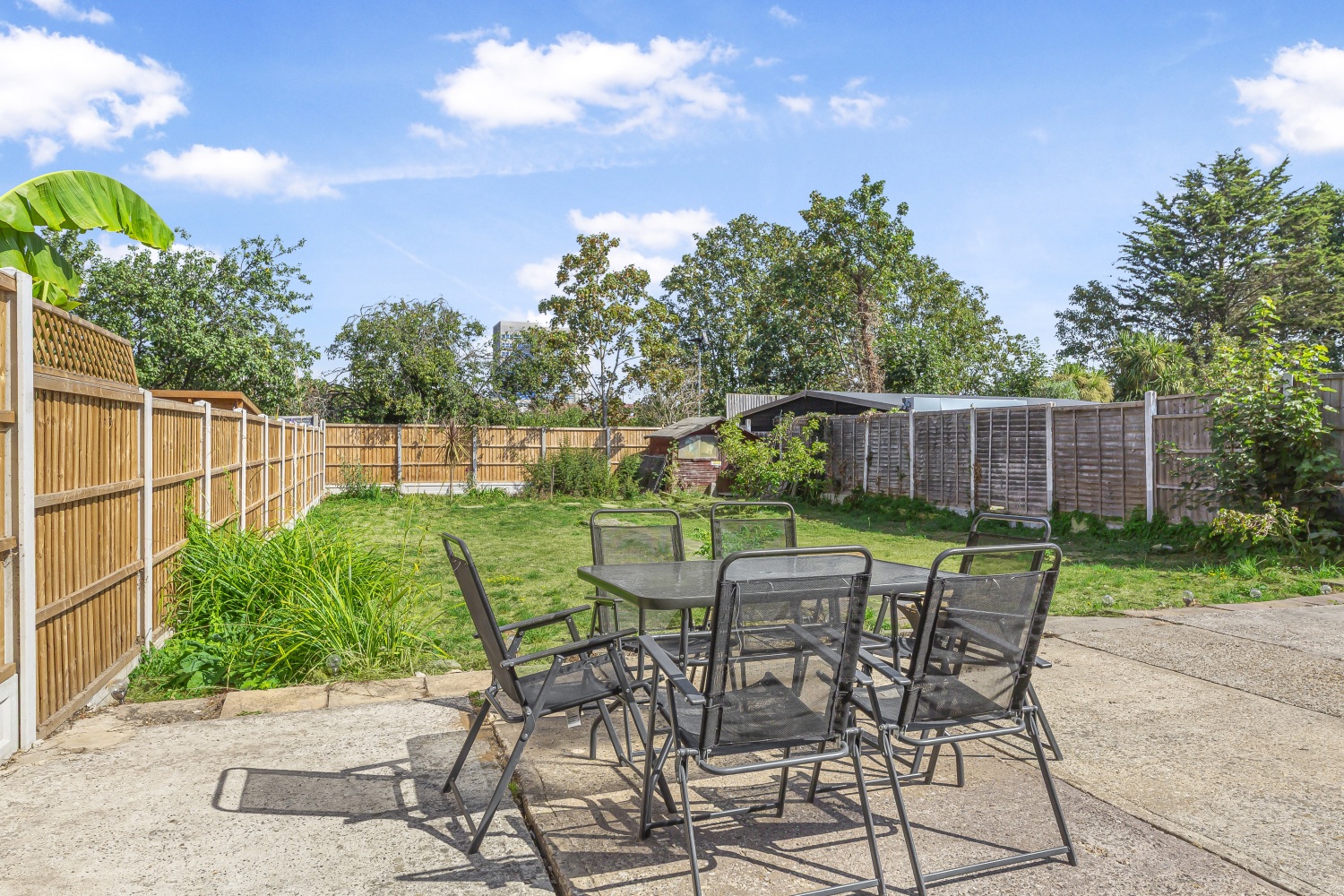 4-bed contractor house in Southend on Sea (SS) photo 10