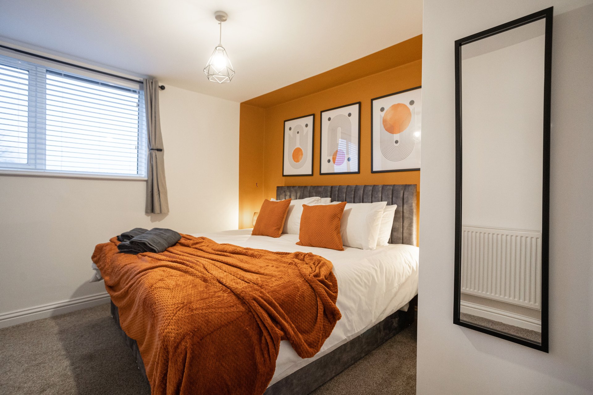4-bed contractor house in Bristol (BS) photo 4