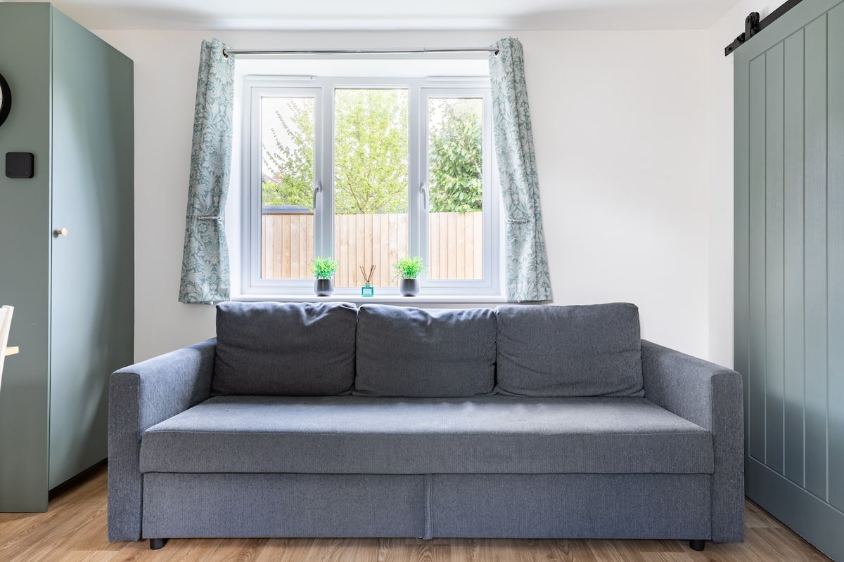 1-bed contractor house in Salisbury (SP) photo 6