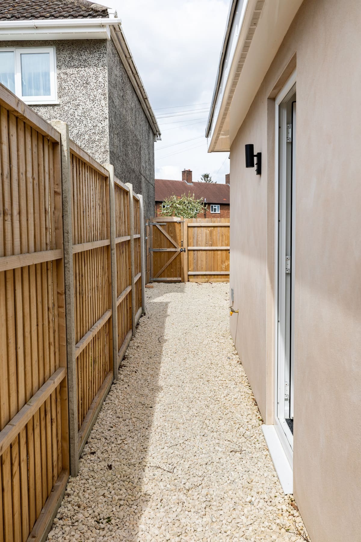 1-bed contractor house in Salisbury (SP) photo 8