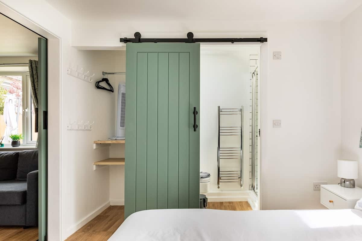 1-bed contractor house in Salisbury (SP) photo 10