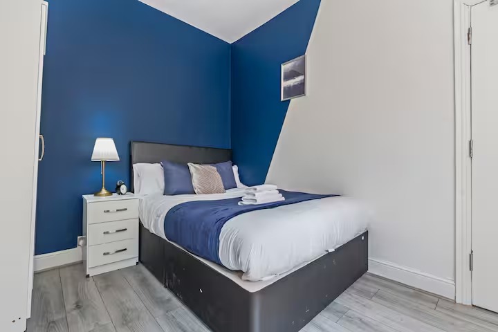 4-bed contractor house in Earlsdon (CV) photo 6