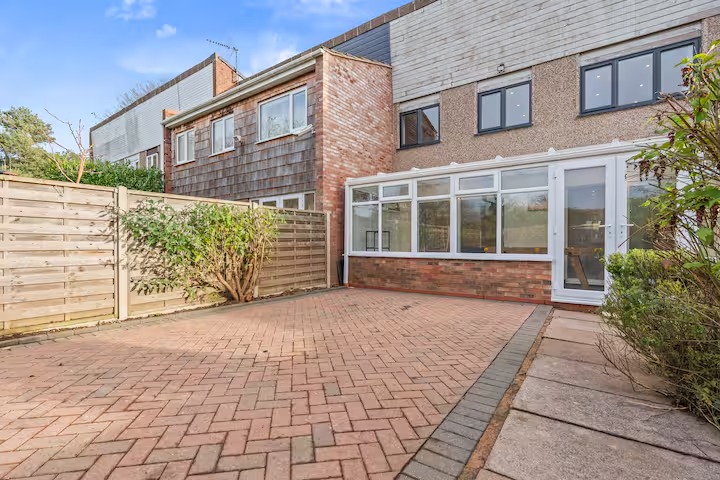 3-bed contractor house in Dunchurch (CV) photo 5