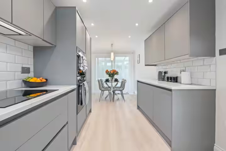 3-bed contractor house in Dunchurch (CV) photo 9