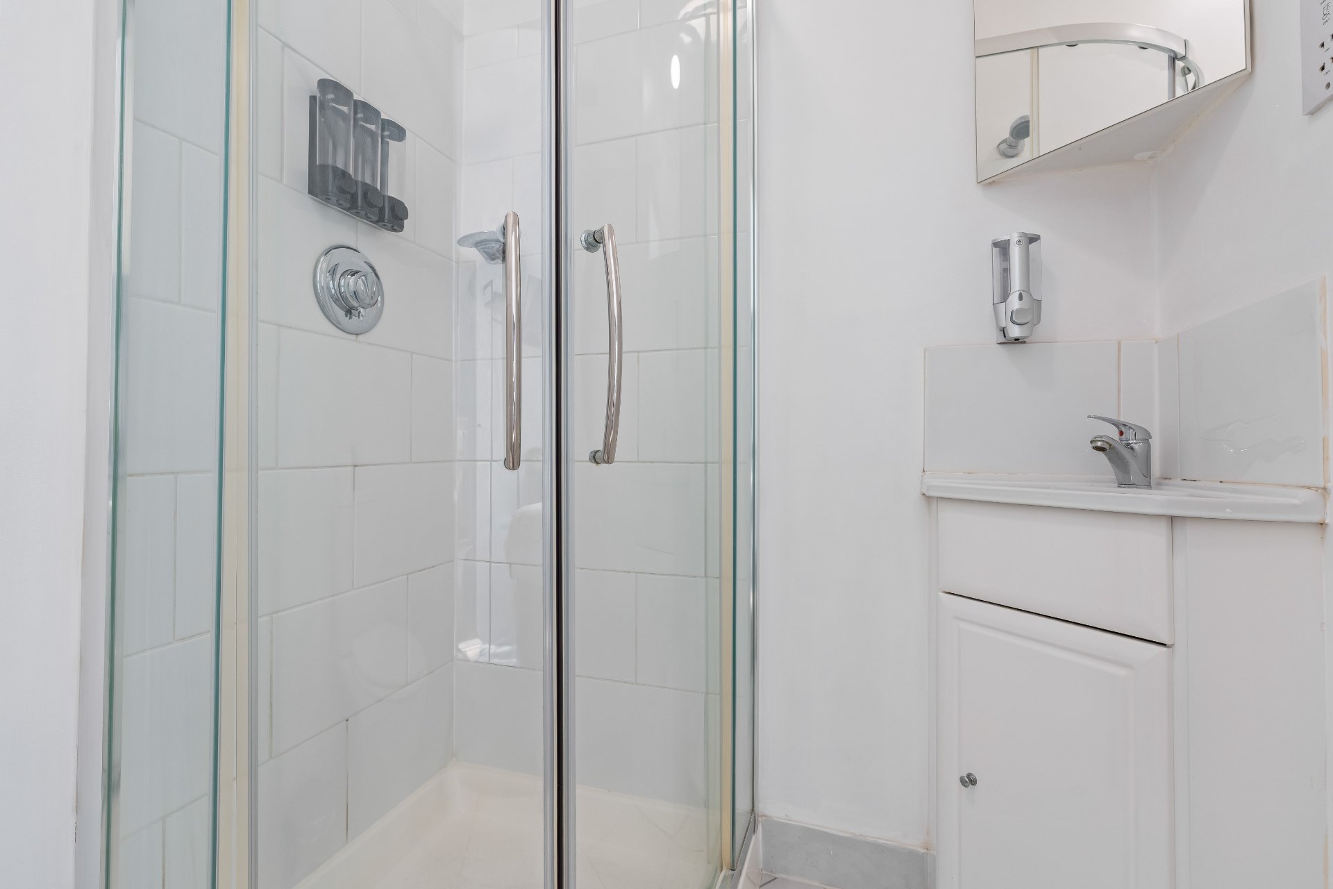 1-bed contractor house in Coventry (CV) photo 3