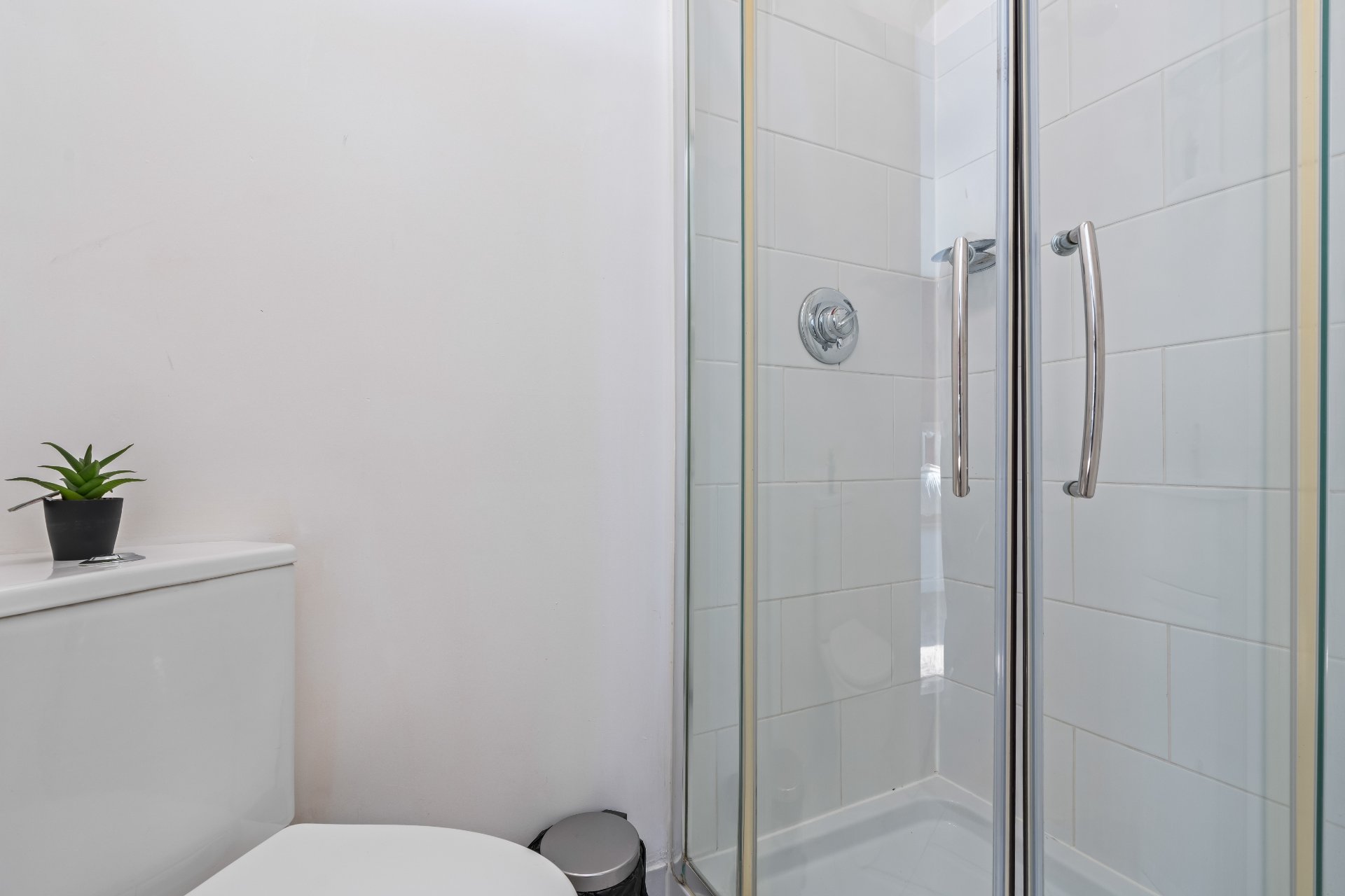 1-bed contractor house in Coventry (CV) photo 6