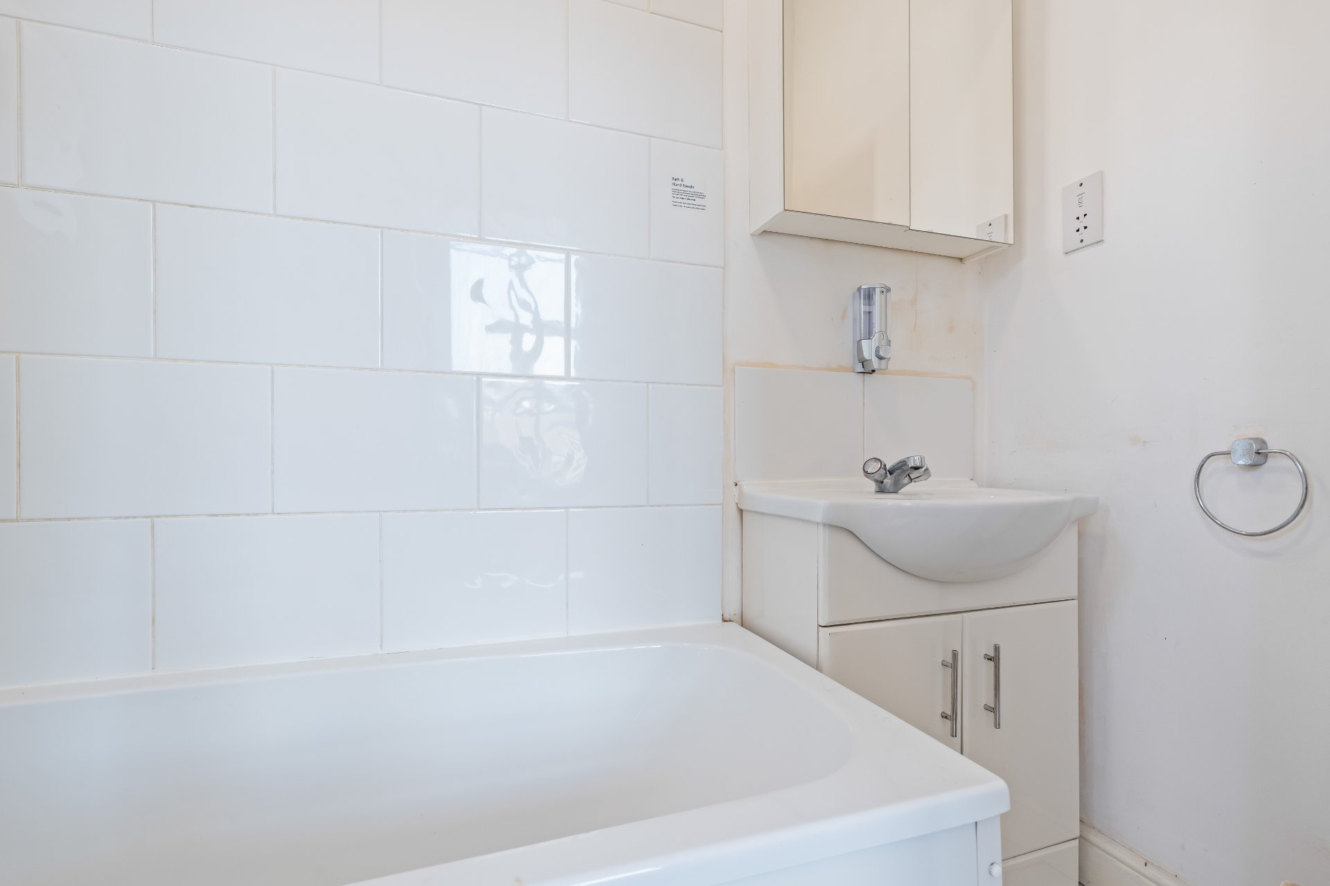1-bed contractor house in Coventry (CV) photo 6