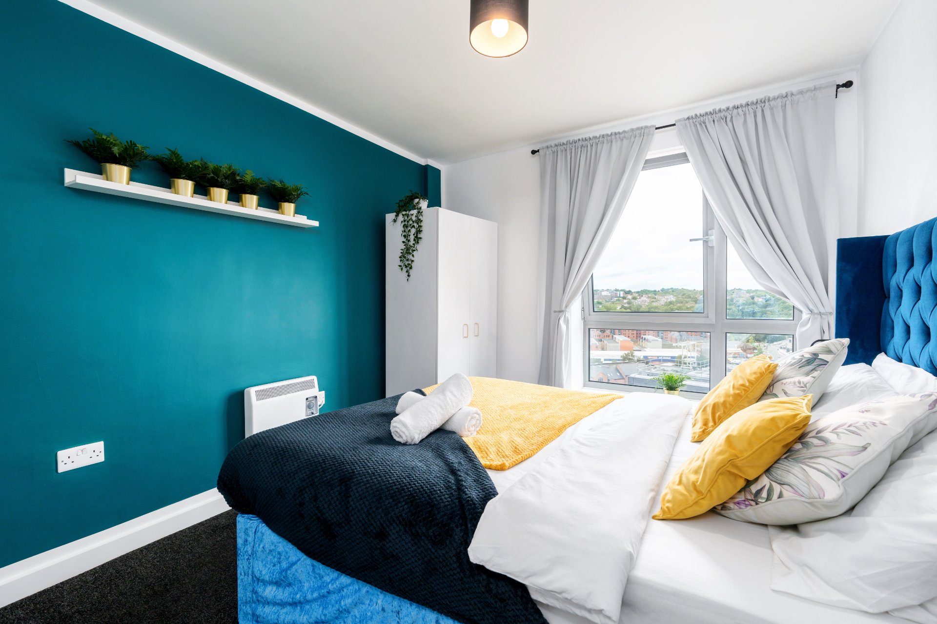 2-bed contractor house in Sheffield (S)