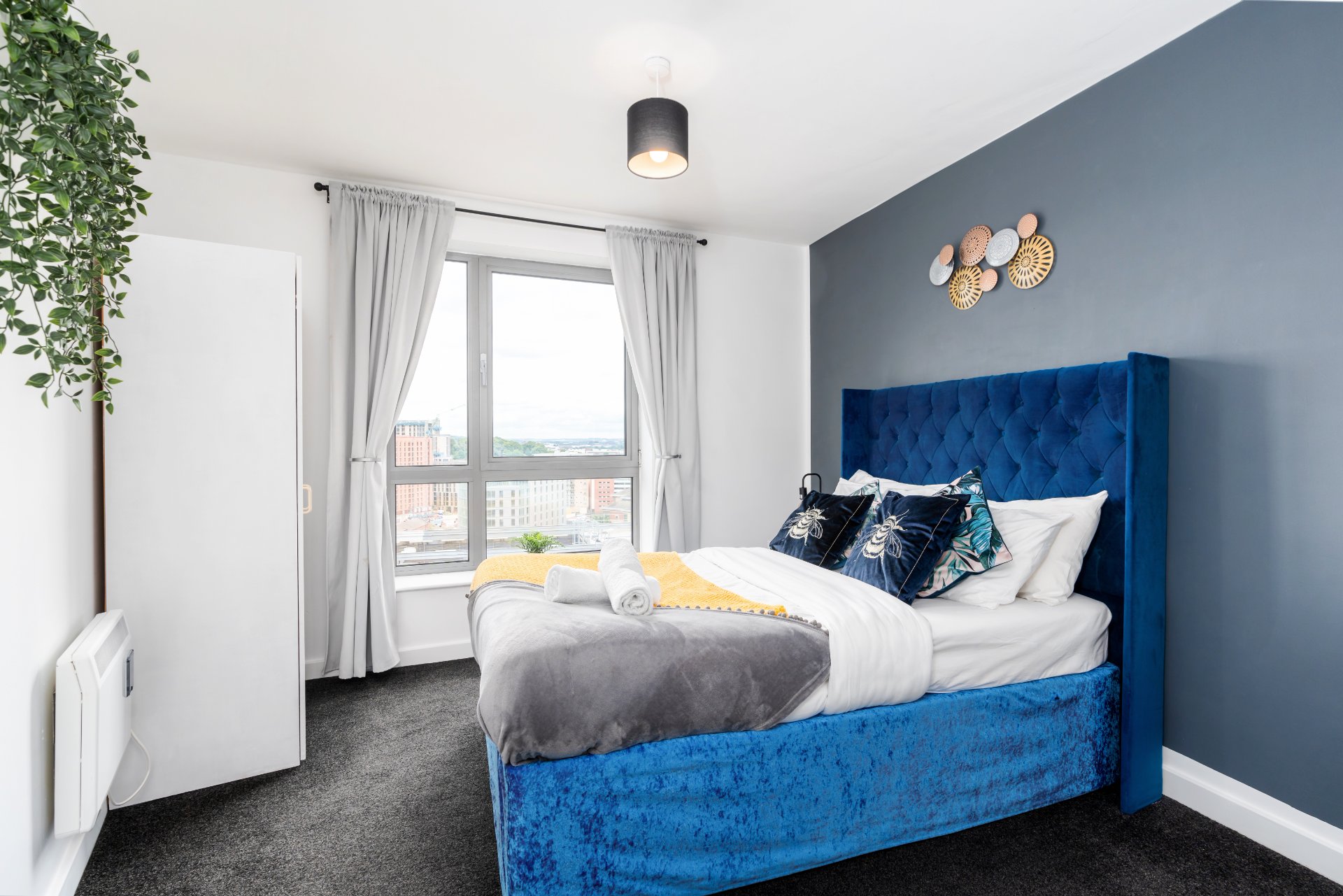 2-bed contractor house in Sheffield (S) photo 5