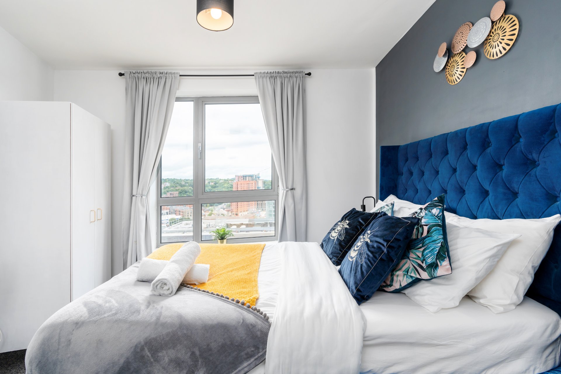 2-bed contractor house in Sheffield (S) photo 6