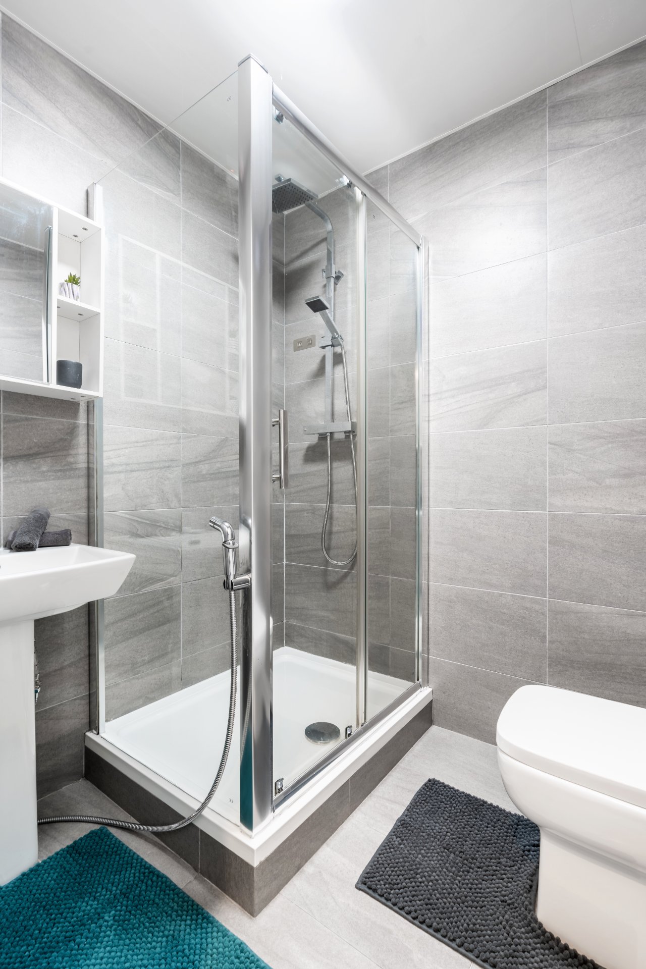 1-bed contractor house in Sheffield (S) photo 4