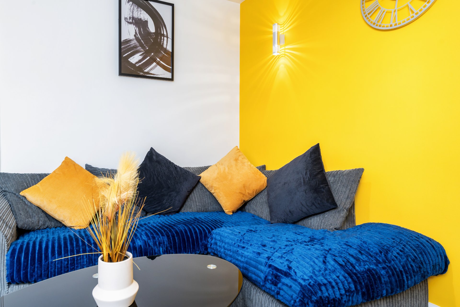 1-bed contractor house in Sheffield (S) photo 6