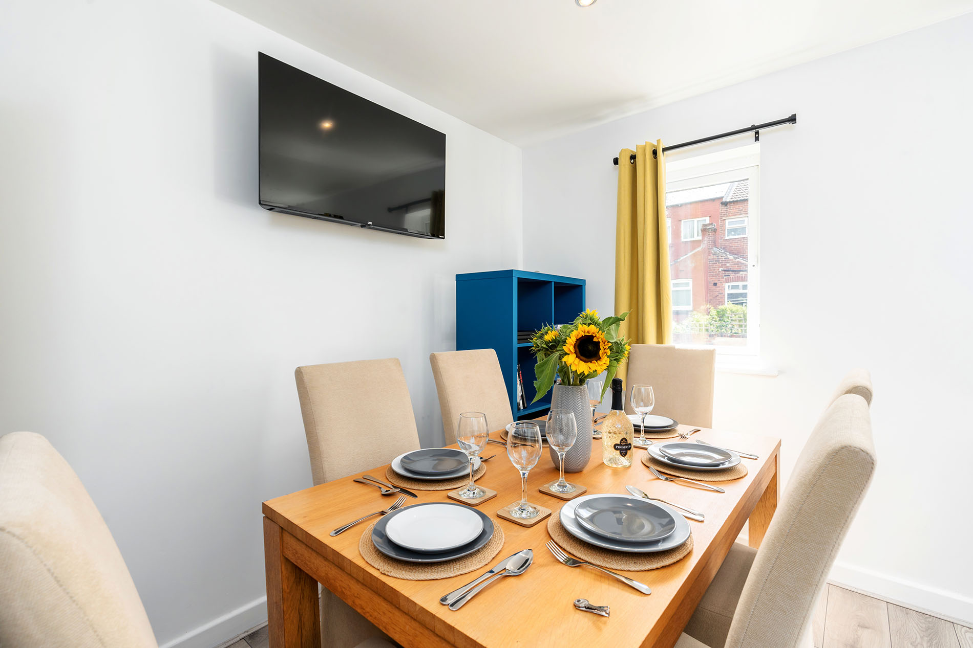 3-bed contractor house in Sheffield (S) photo 5