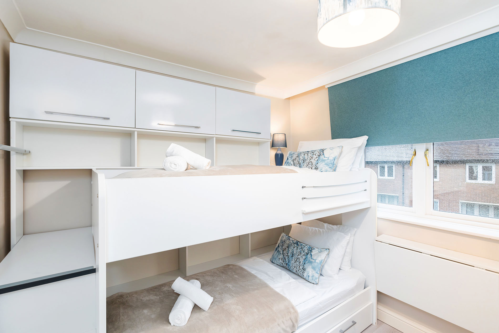 3-bed contractor house in Sheffield (S) photo 4