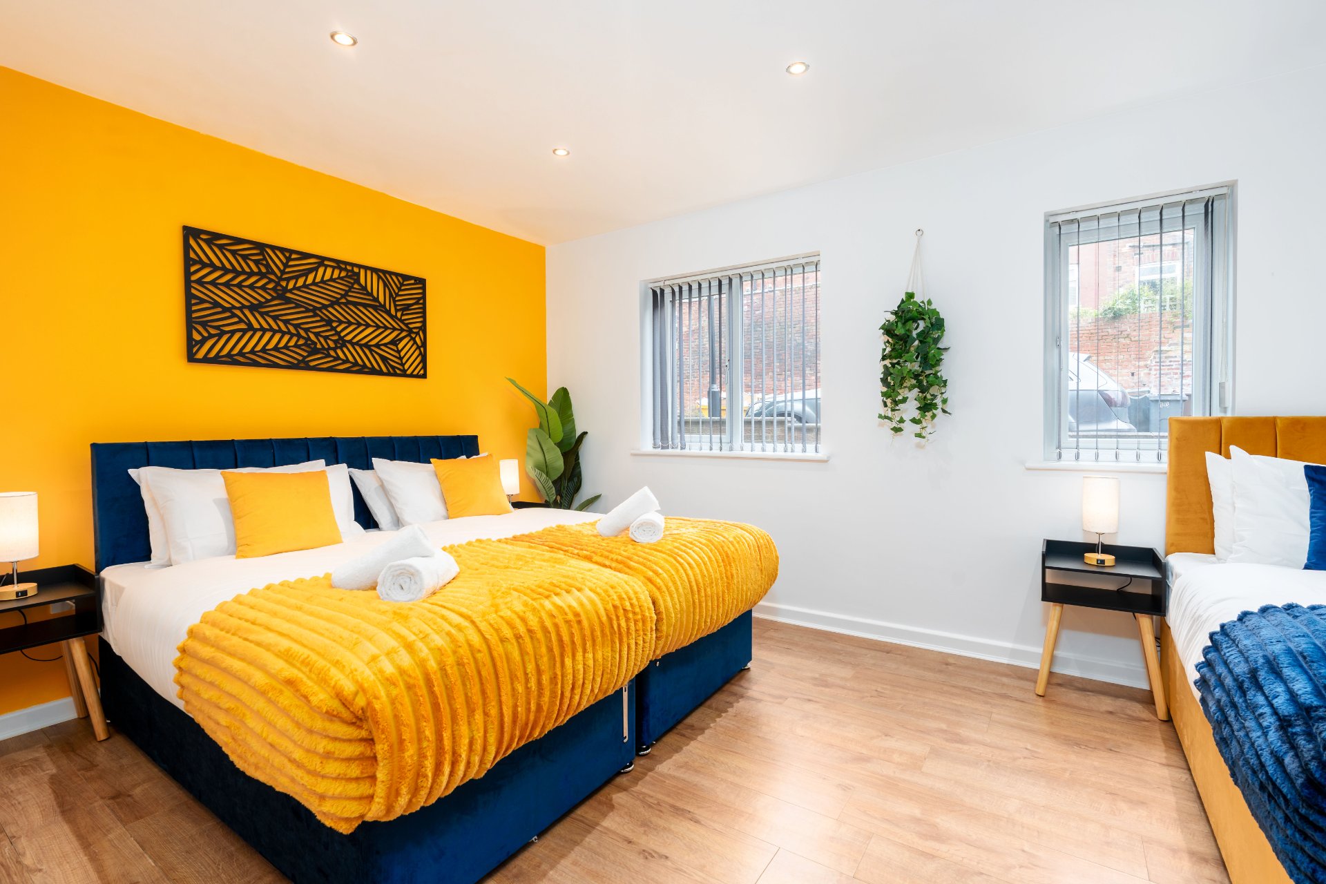 2-bed contractor house in Sheffield (S)