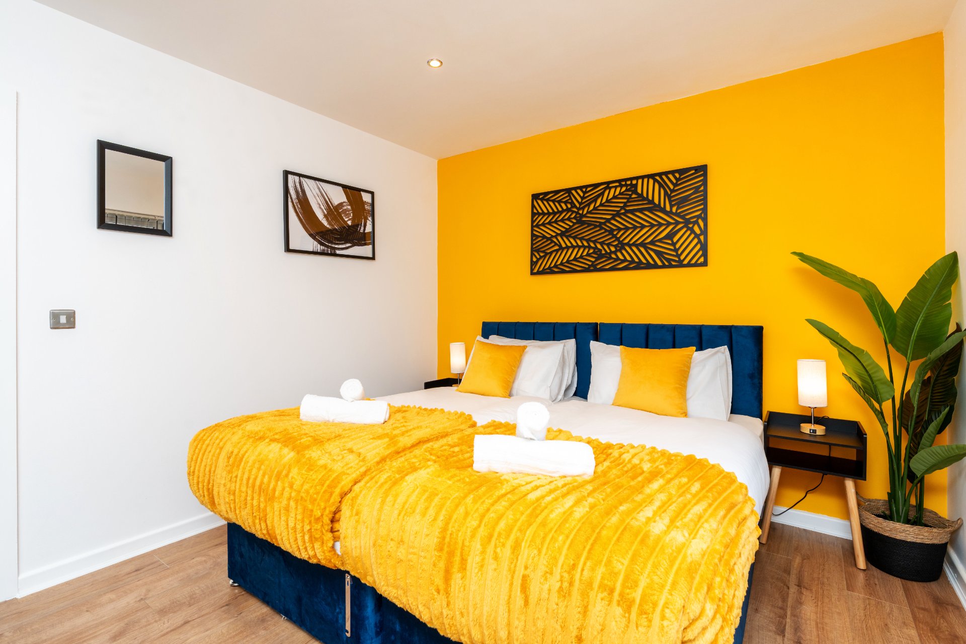 2-bed contractor house in Sheffield (S) photo 3